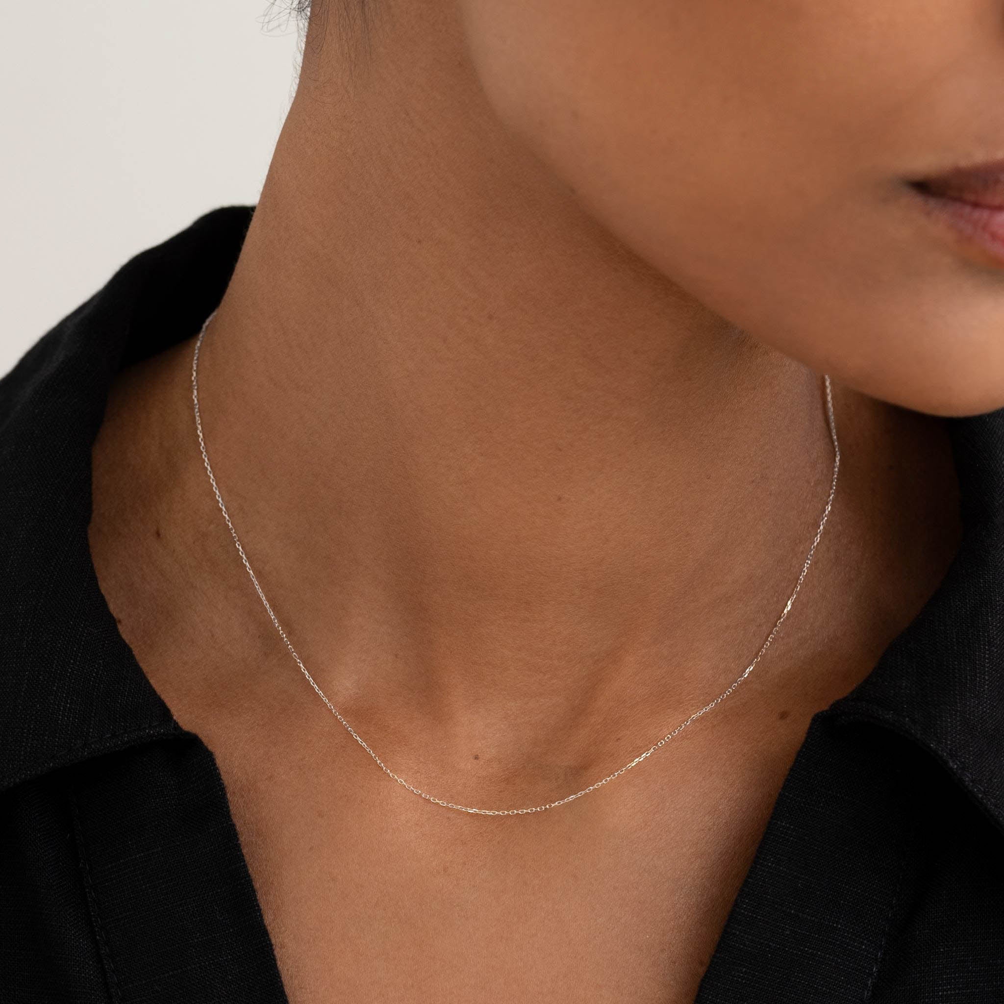 14K White Gold Cable Chain Necklace