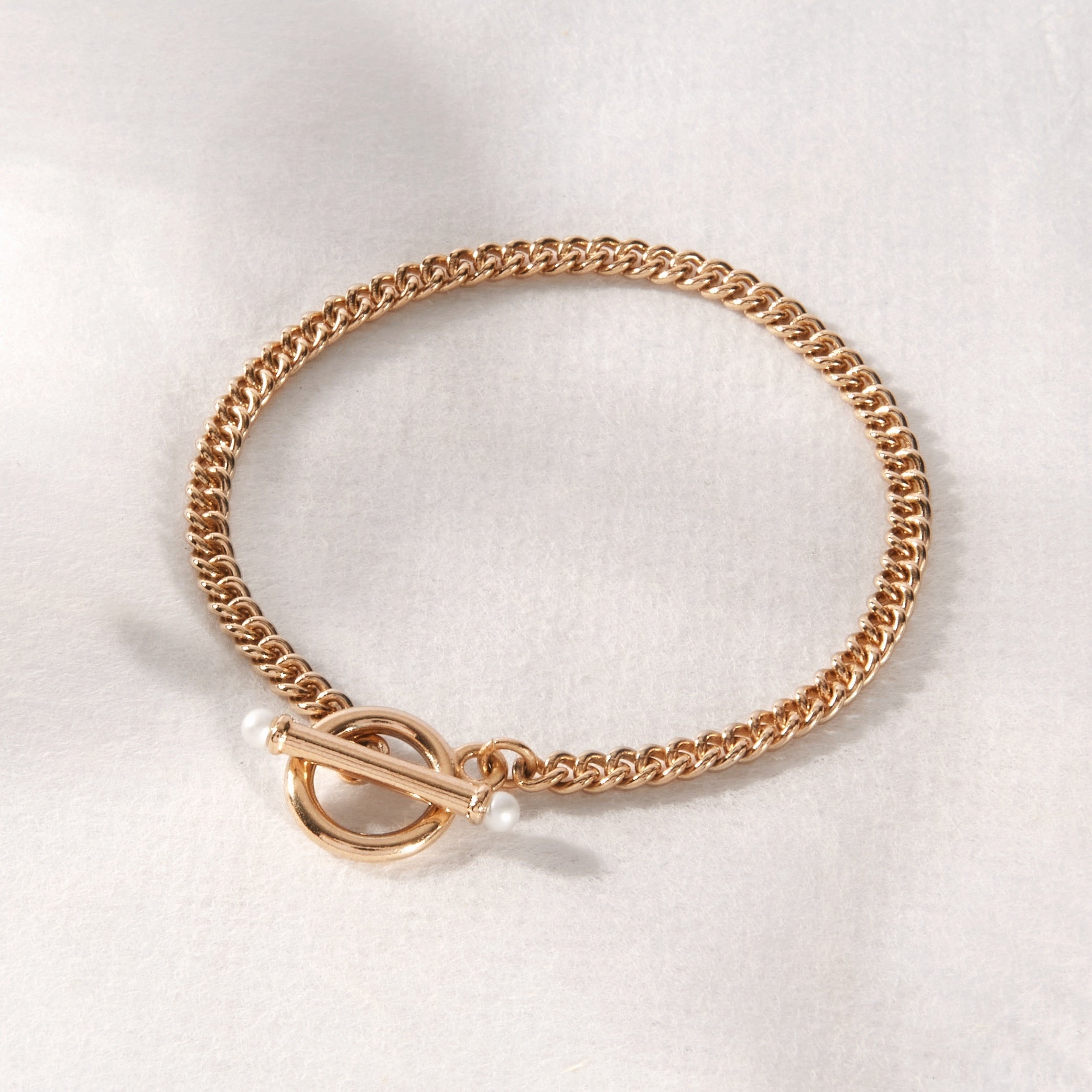 14K Gold Aurelia Pearl Toggle Bracelet