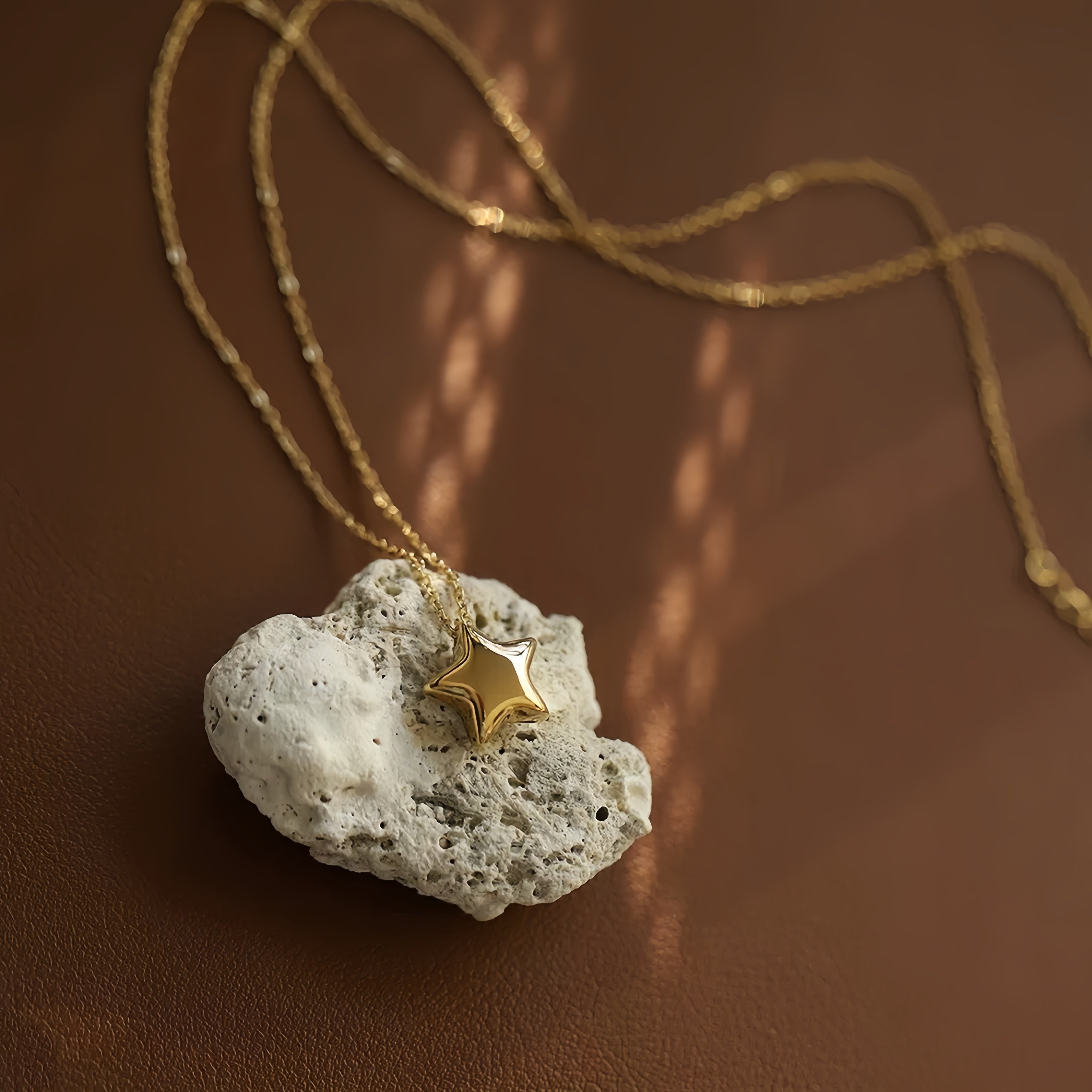 14K Gold Dazzling Twinkling Star Necklace