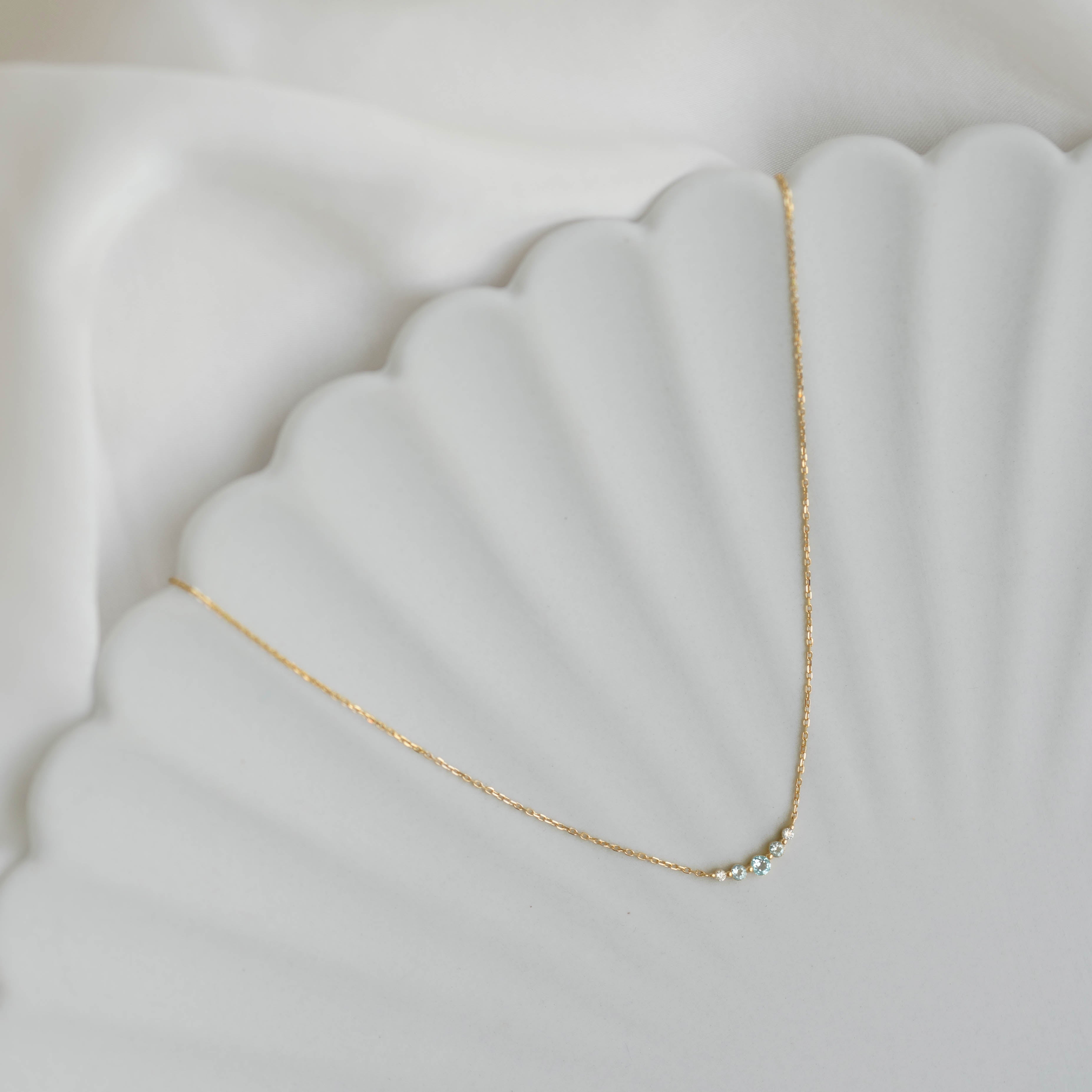 14K Gold Ginevra Graduated Gemstone Necklace