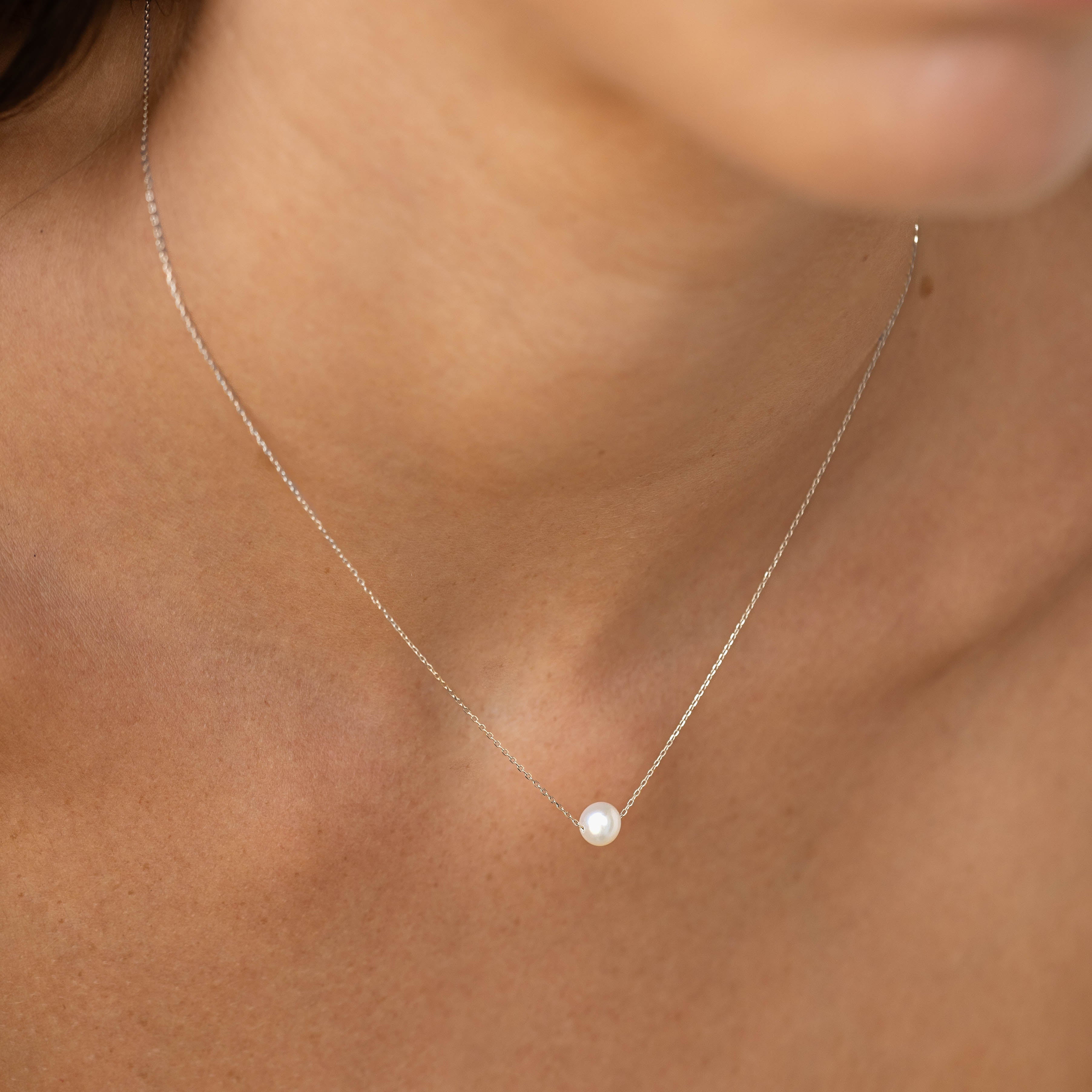 14K White Gold Freshwater Pearl Necklace