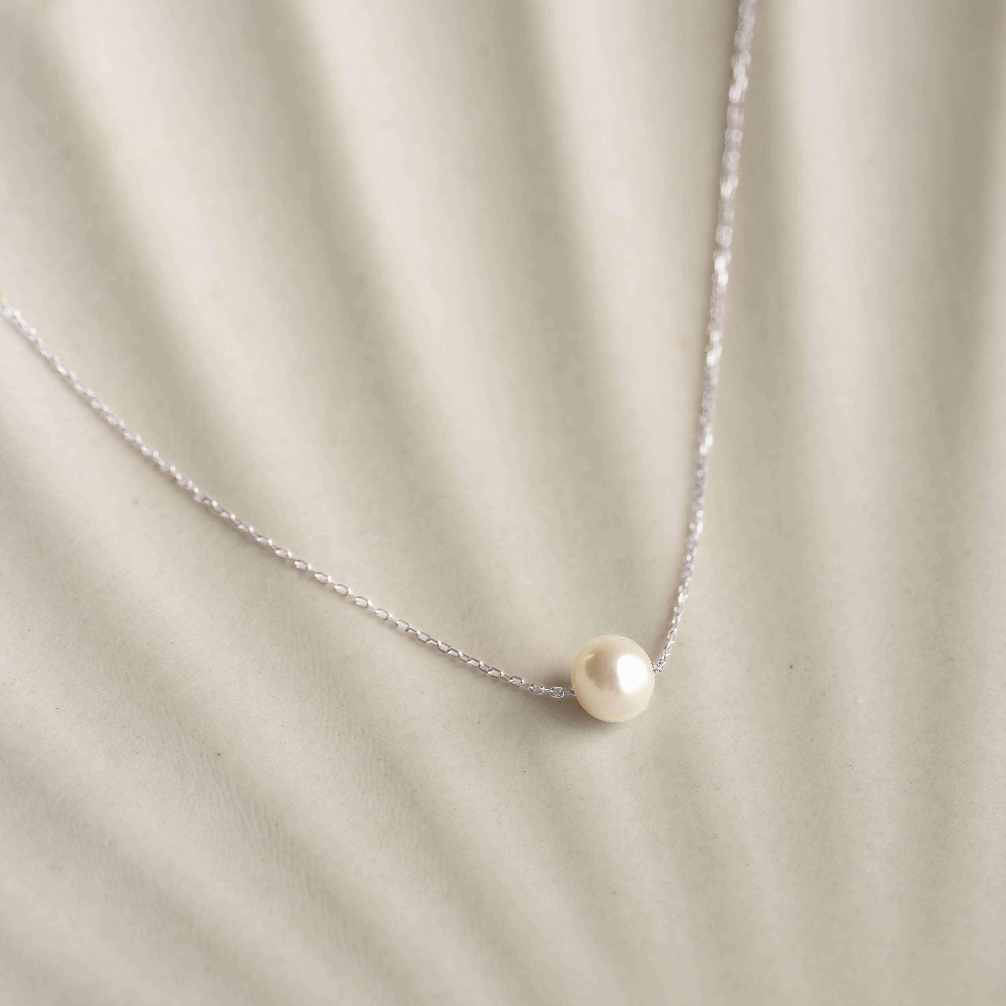 14K White Gold Freshwater Pearl Necklace