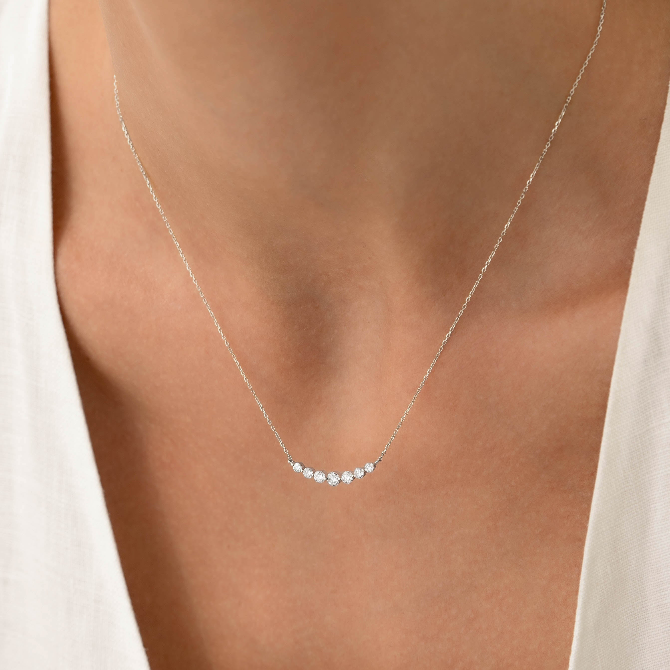 14K White Gold Caterina Graduated Diamond Necklace