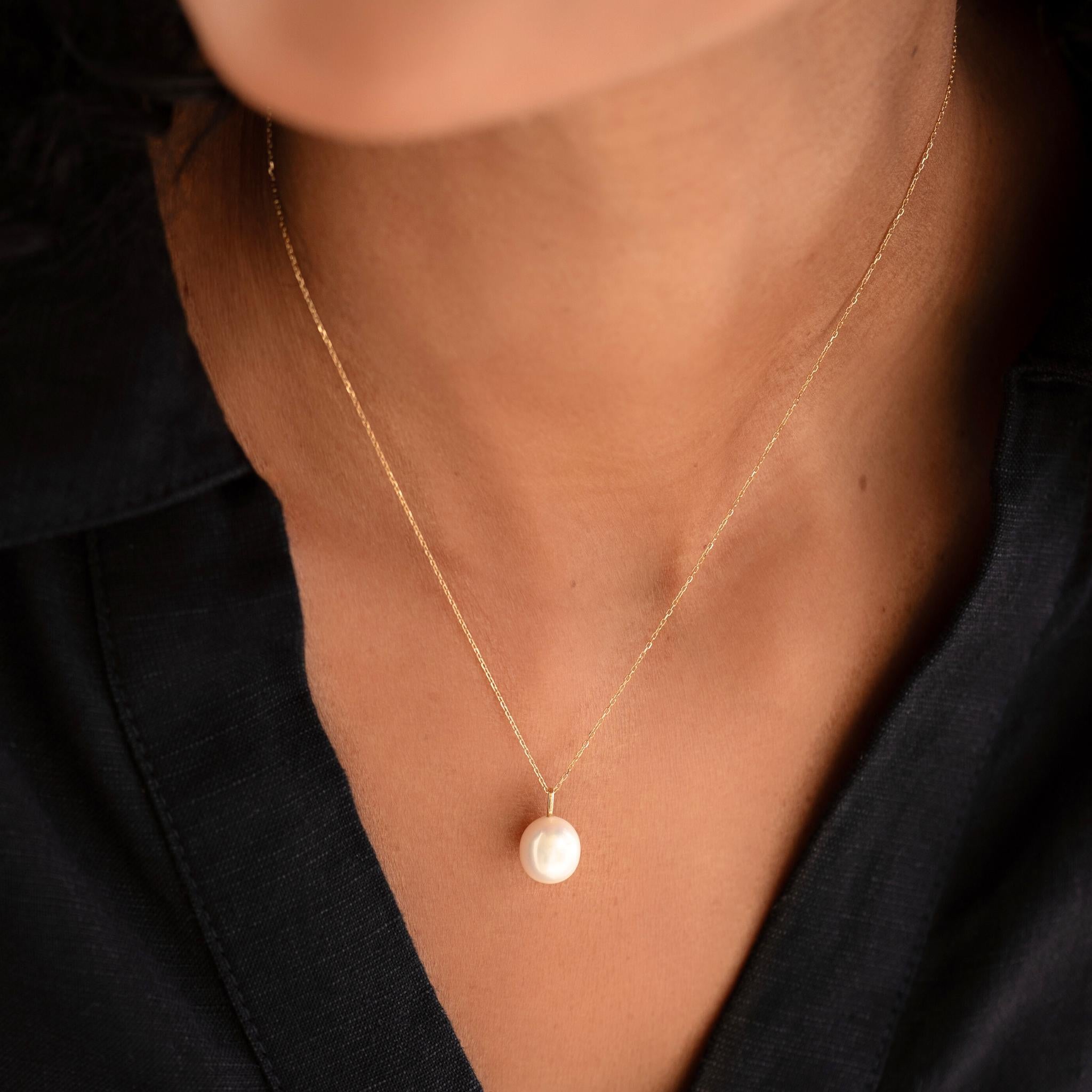 14K Gold Rice Pearl Charm Pendant