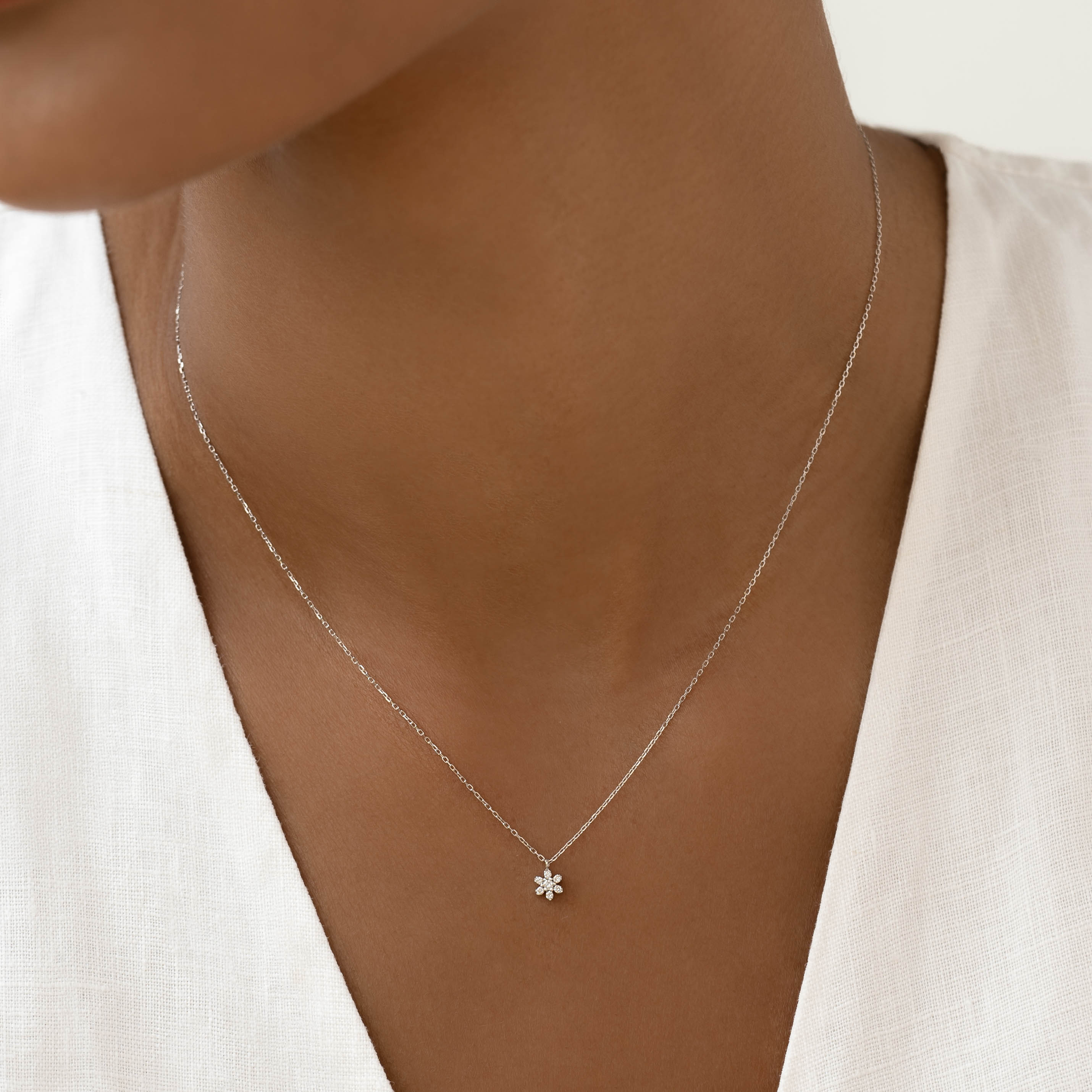 14K White Gold Floral Diamond Pendant Necklace