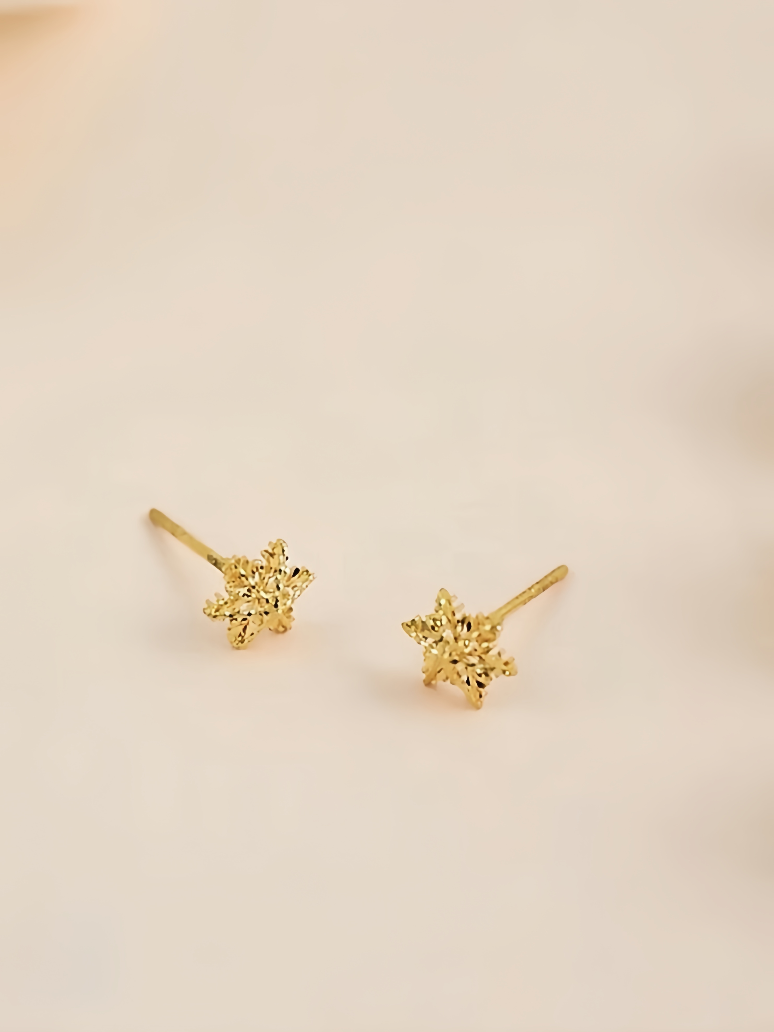 14K Gold Winter Radiance Snowflake Earrings
