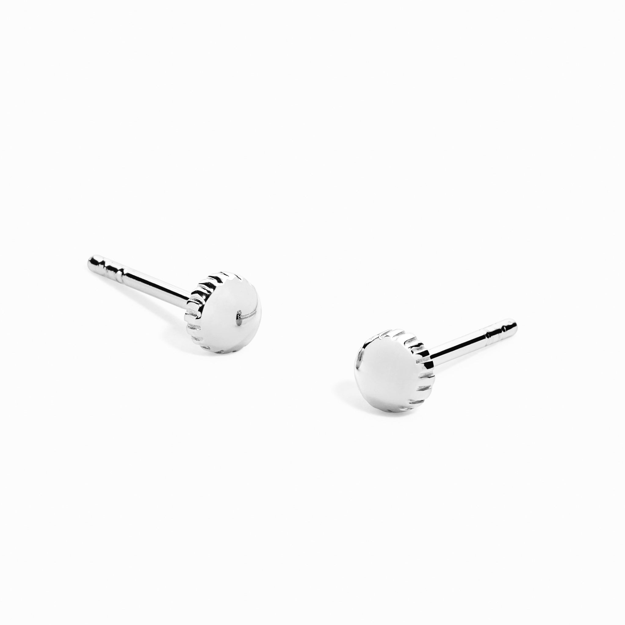 Ridge Silver Stud Earrings