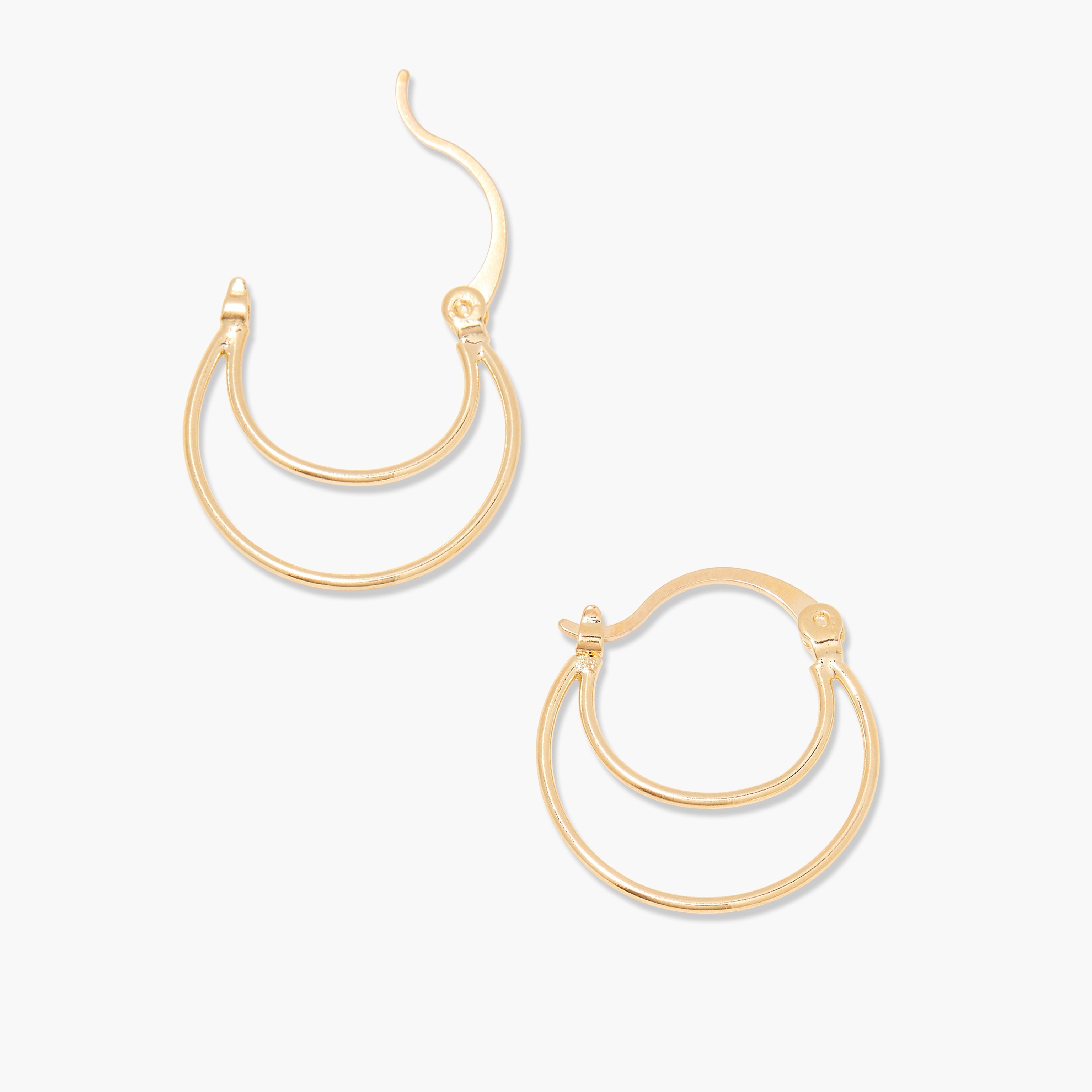 14K Gold Solenne Hoop Earrings