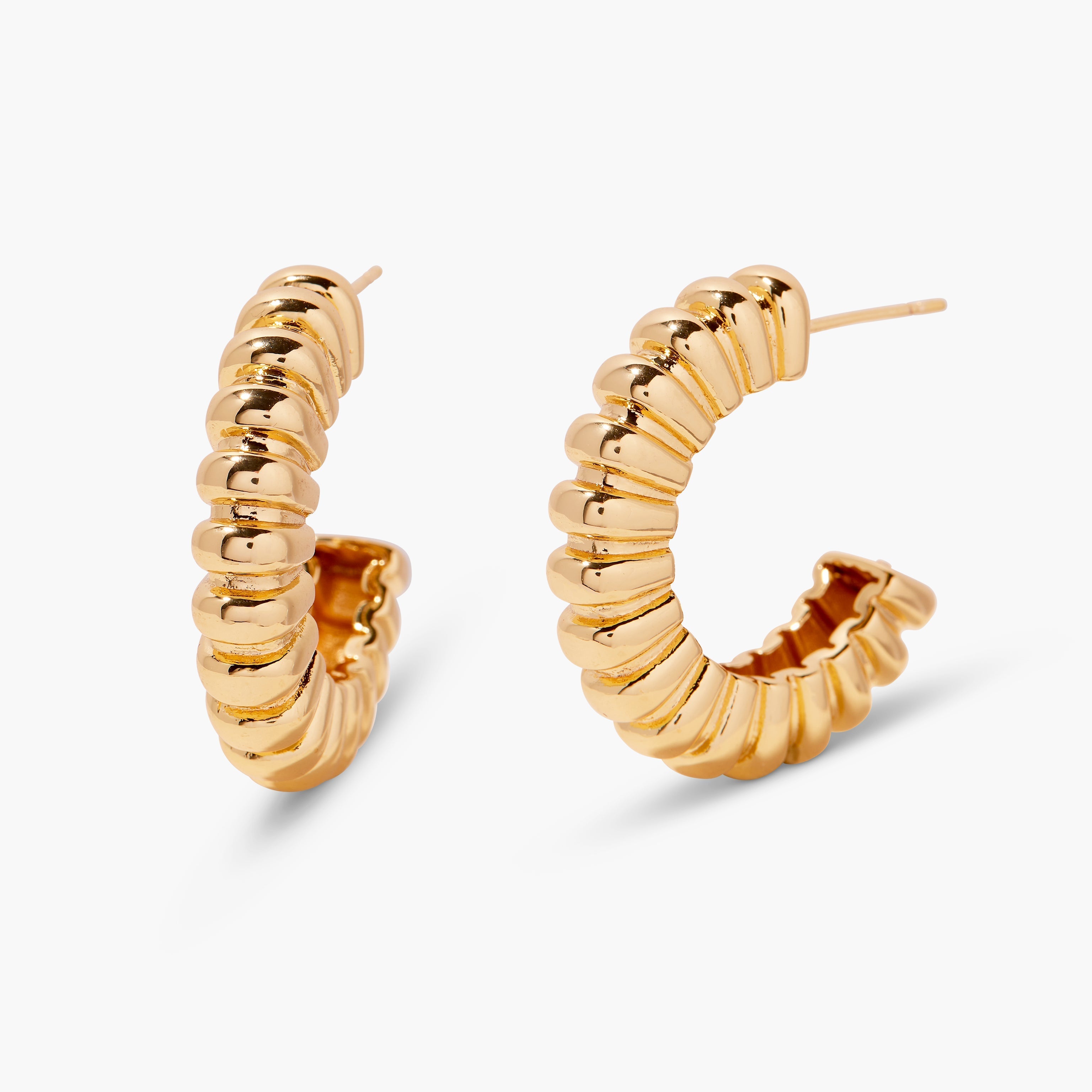 14K Gold Aurelle Ribbed Hoop Earrings