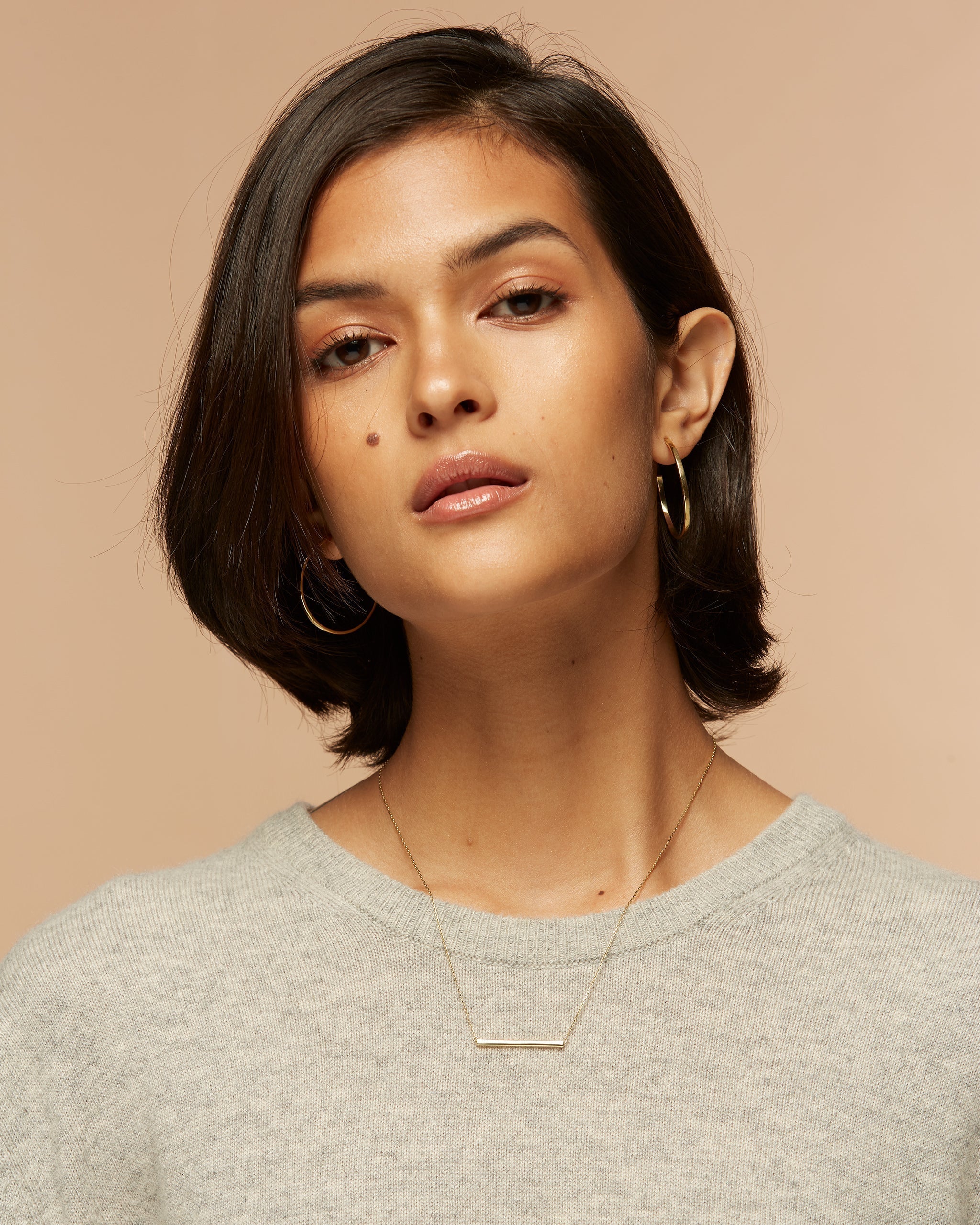 14K Gold Bar Linear Horizon Necklace