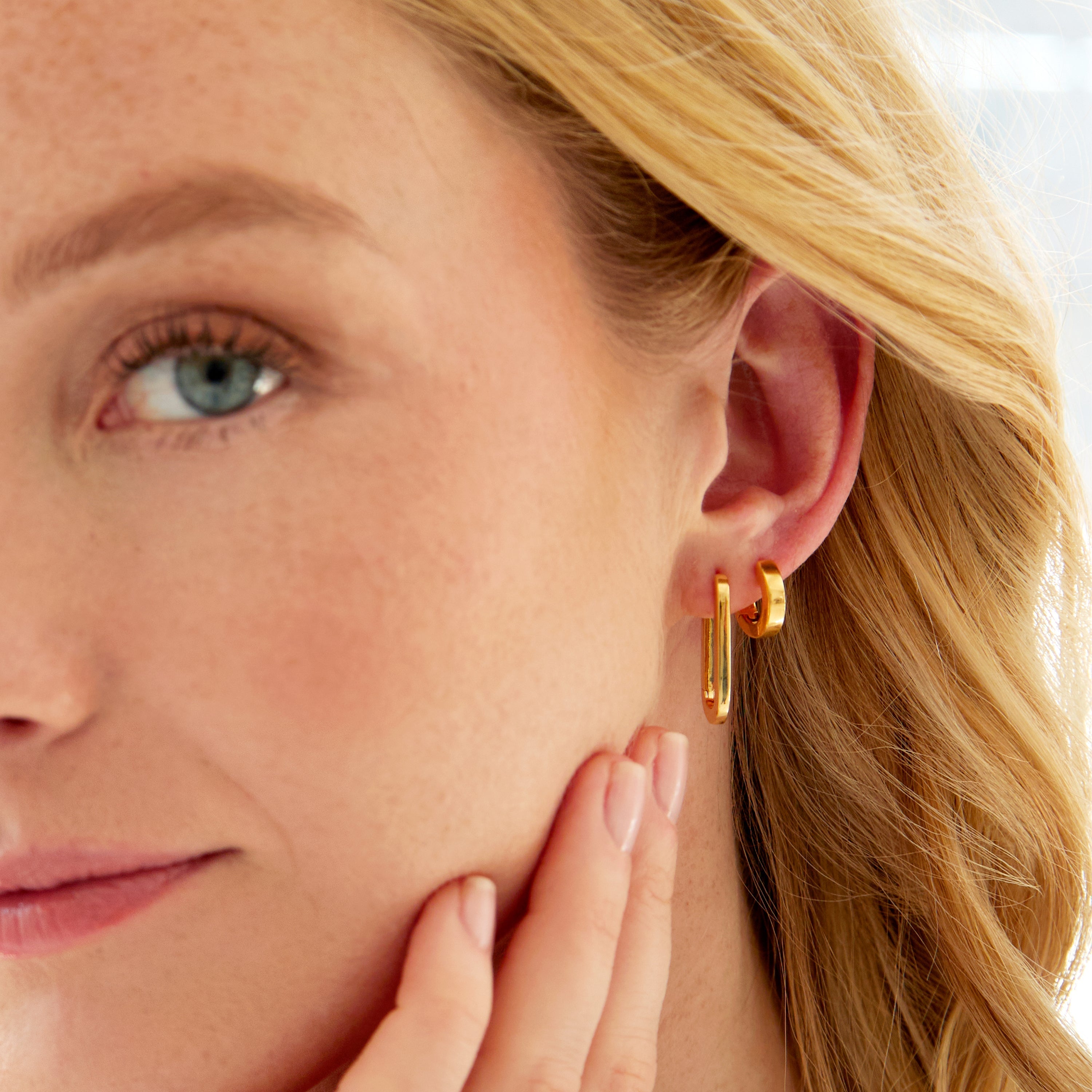 14K Gold Aurelia Dual Hoop Earring Set