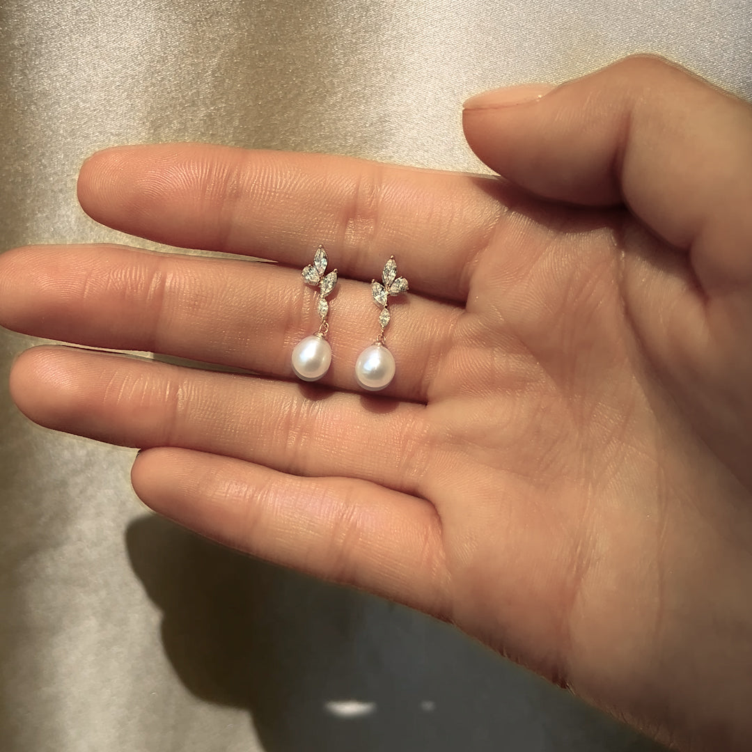 Pearl Drop Earrings - Ariana