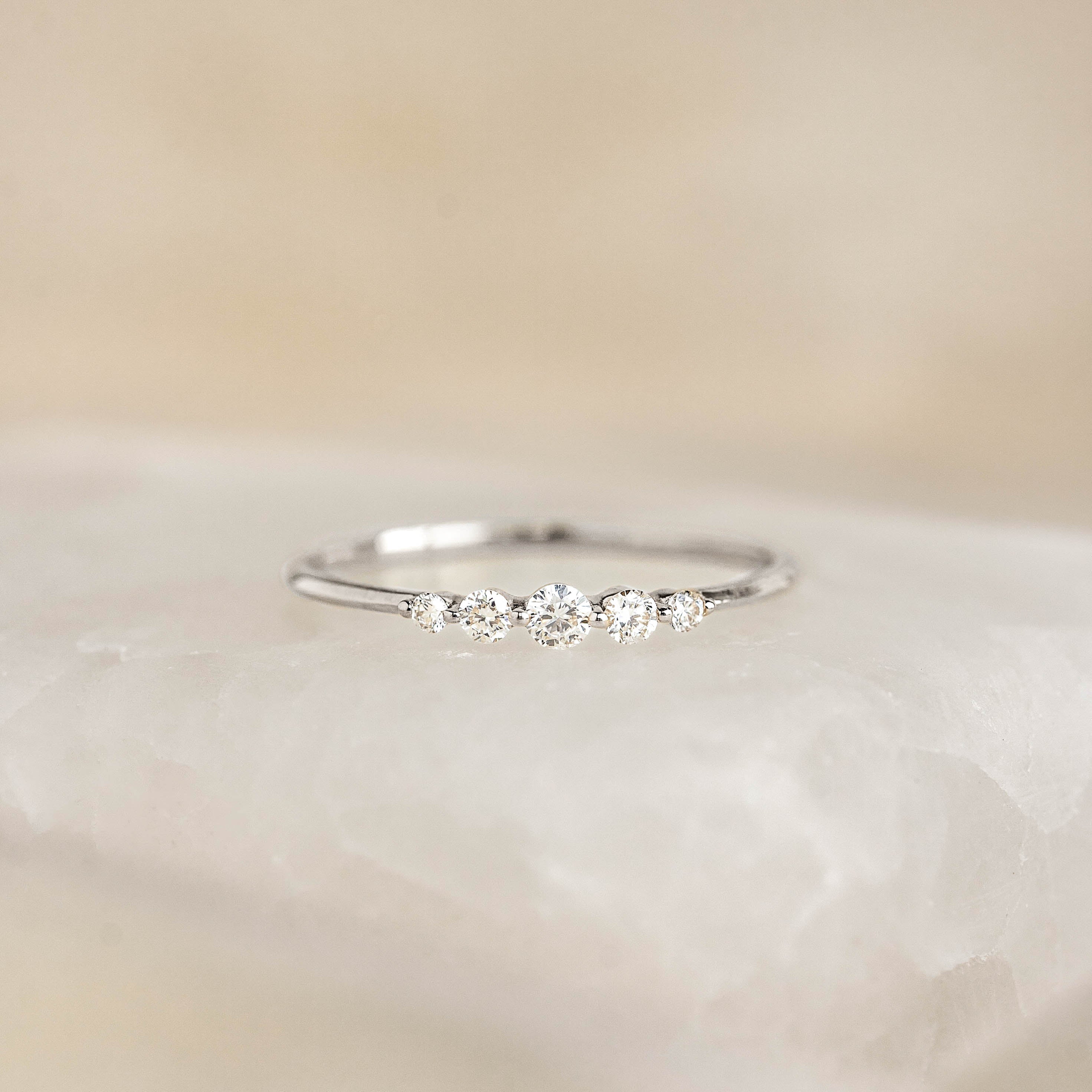 14K White Gold Graduated Diamond Band Ring