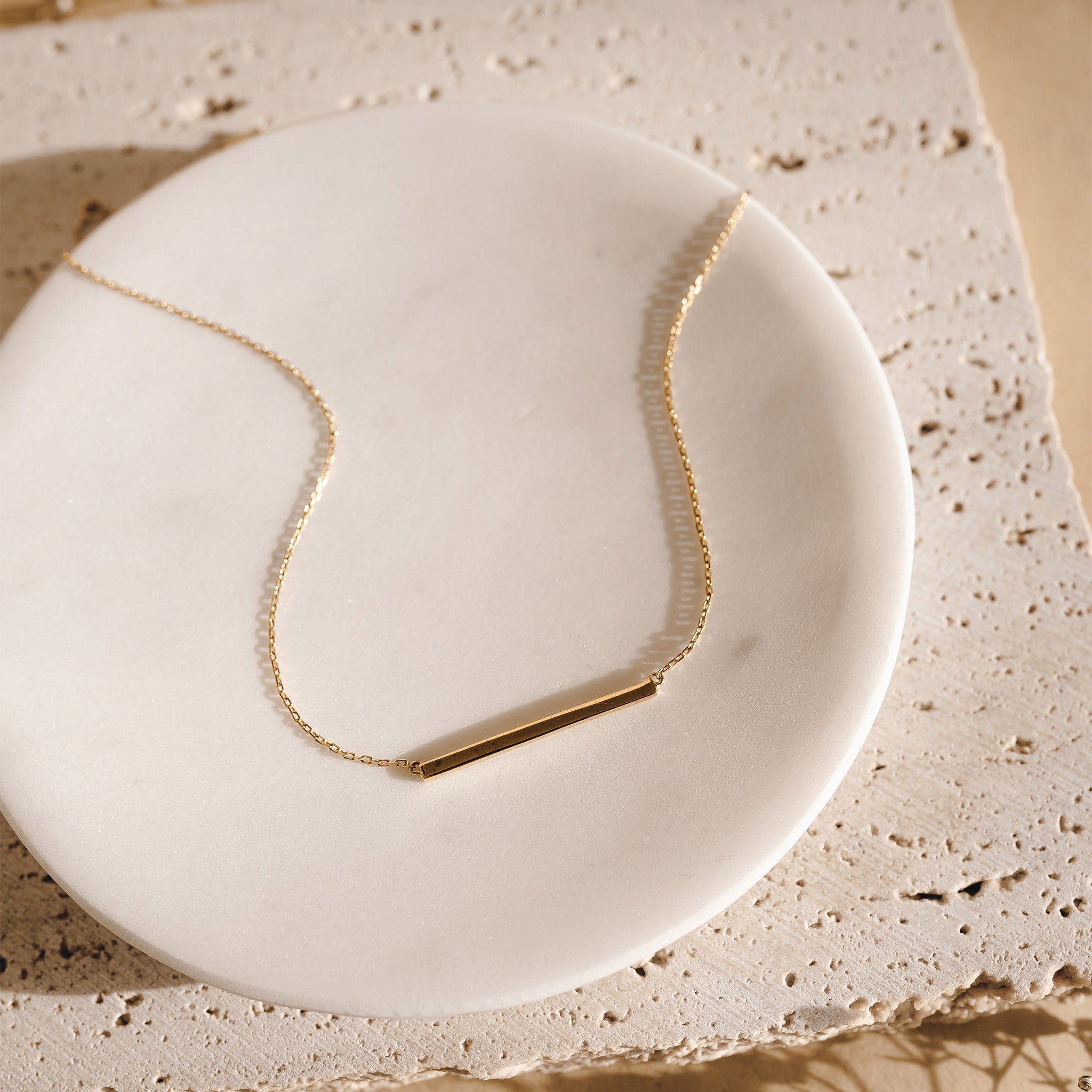 14K Gold Bar Linear Horizon Necklace