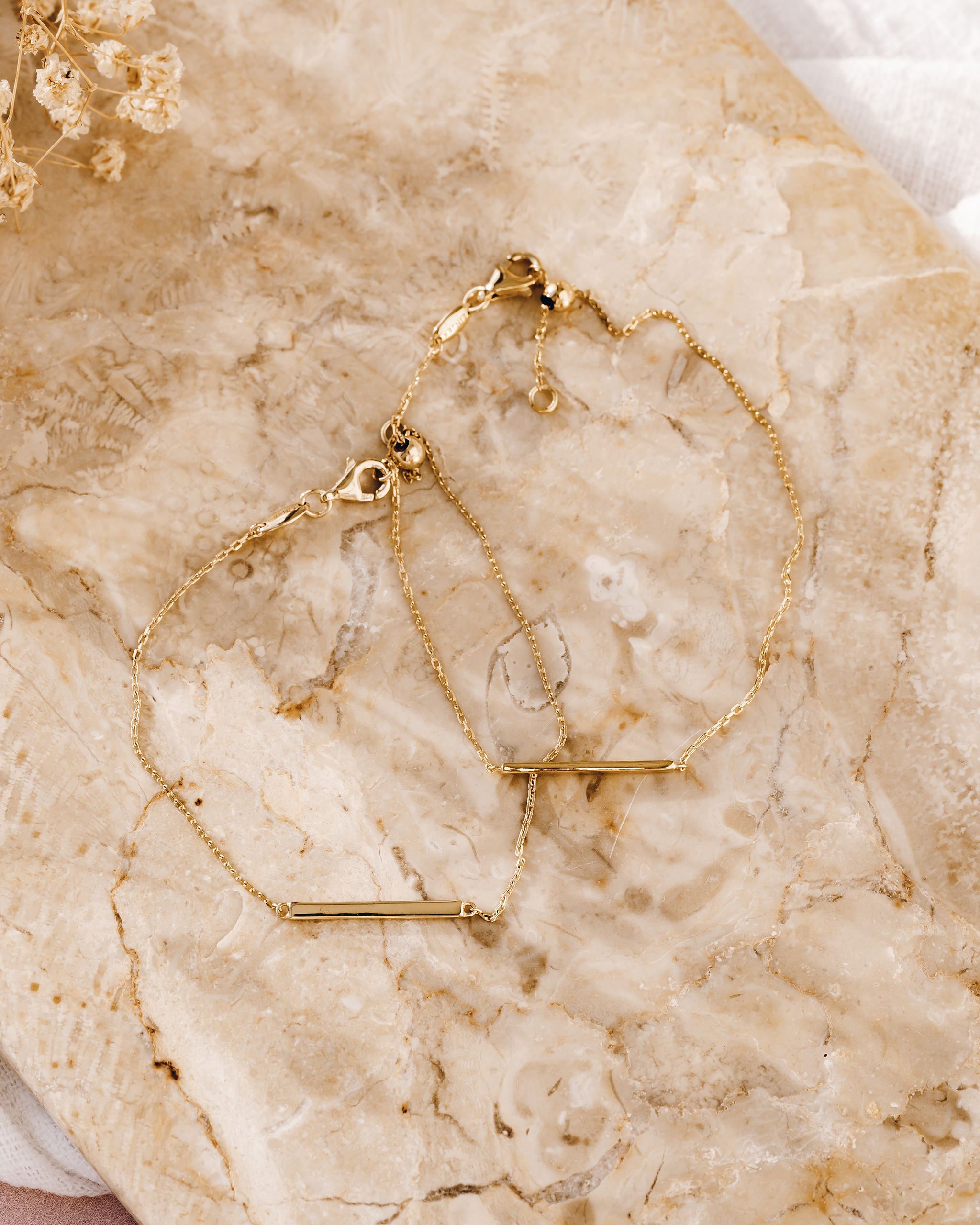 14K Gold Everyday Bar Chain Bracelet