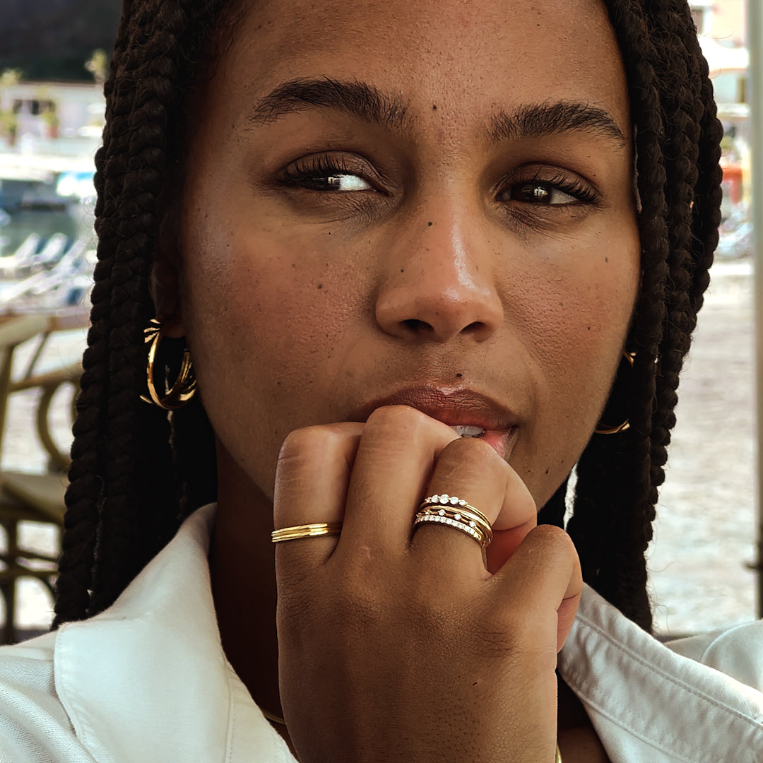 14K Gold Ribbed Tapered Band Ring