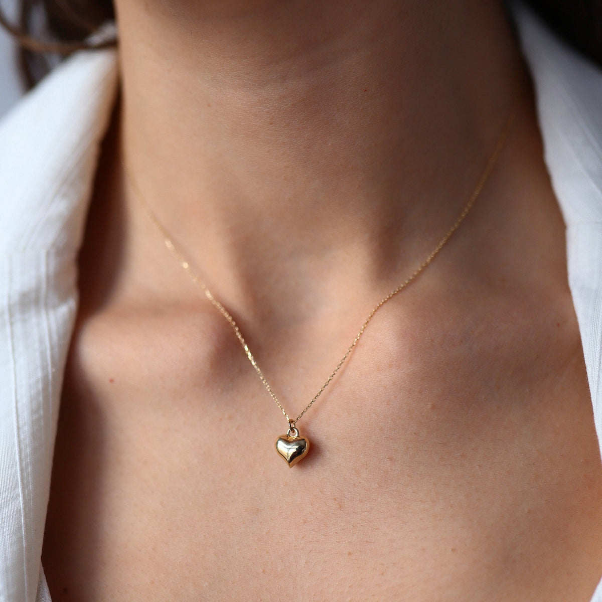 14k Gold  Rounded Heart Pendant Necklace