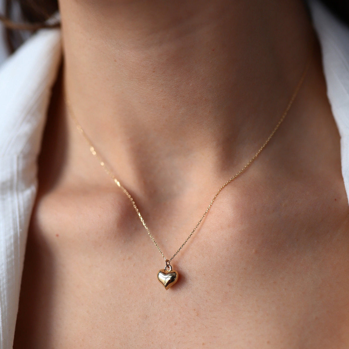 14k Gold  Rounded Heart Pendant Necklace