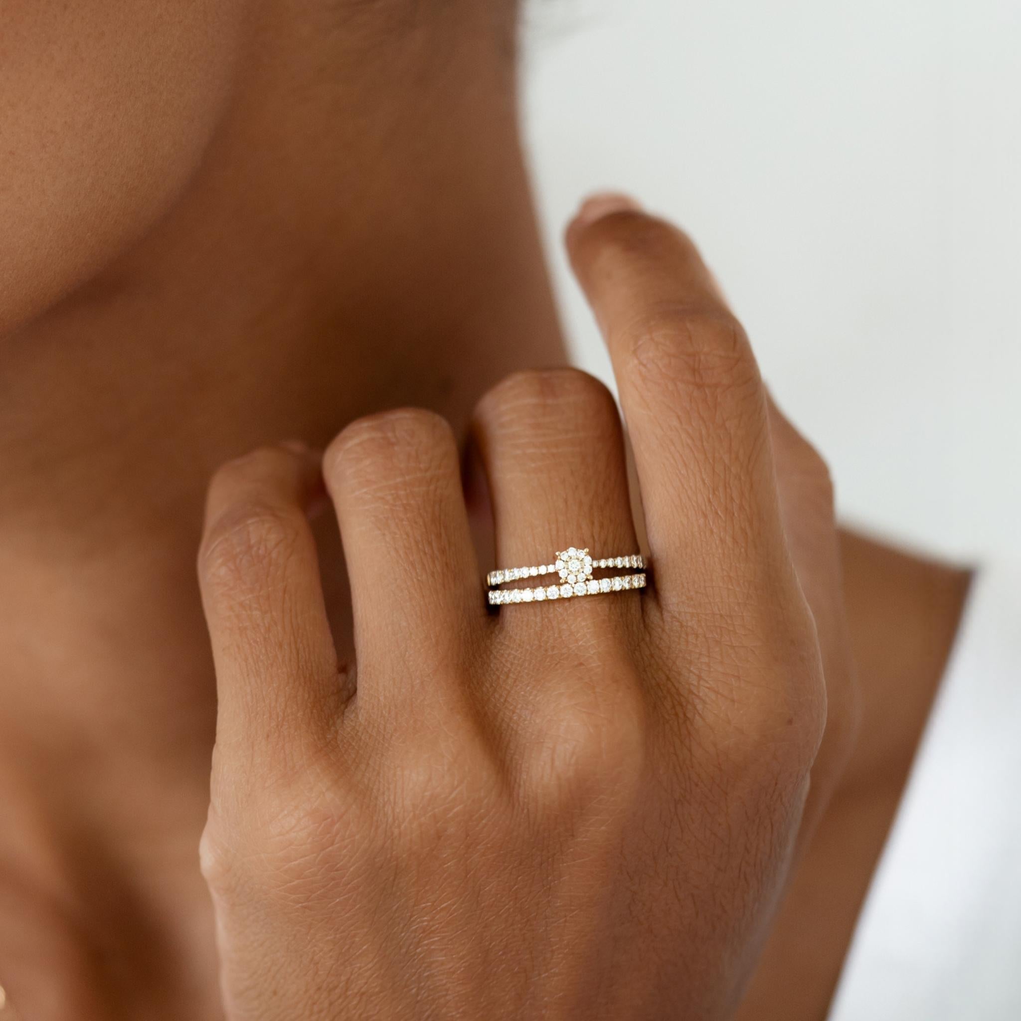 14K Yellow Gold Round Diamond Pavé Cluster Ring