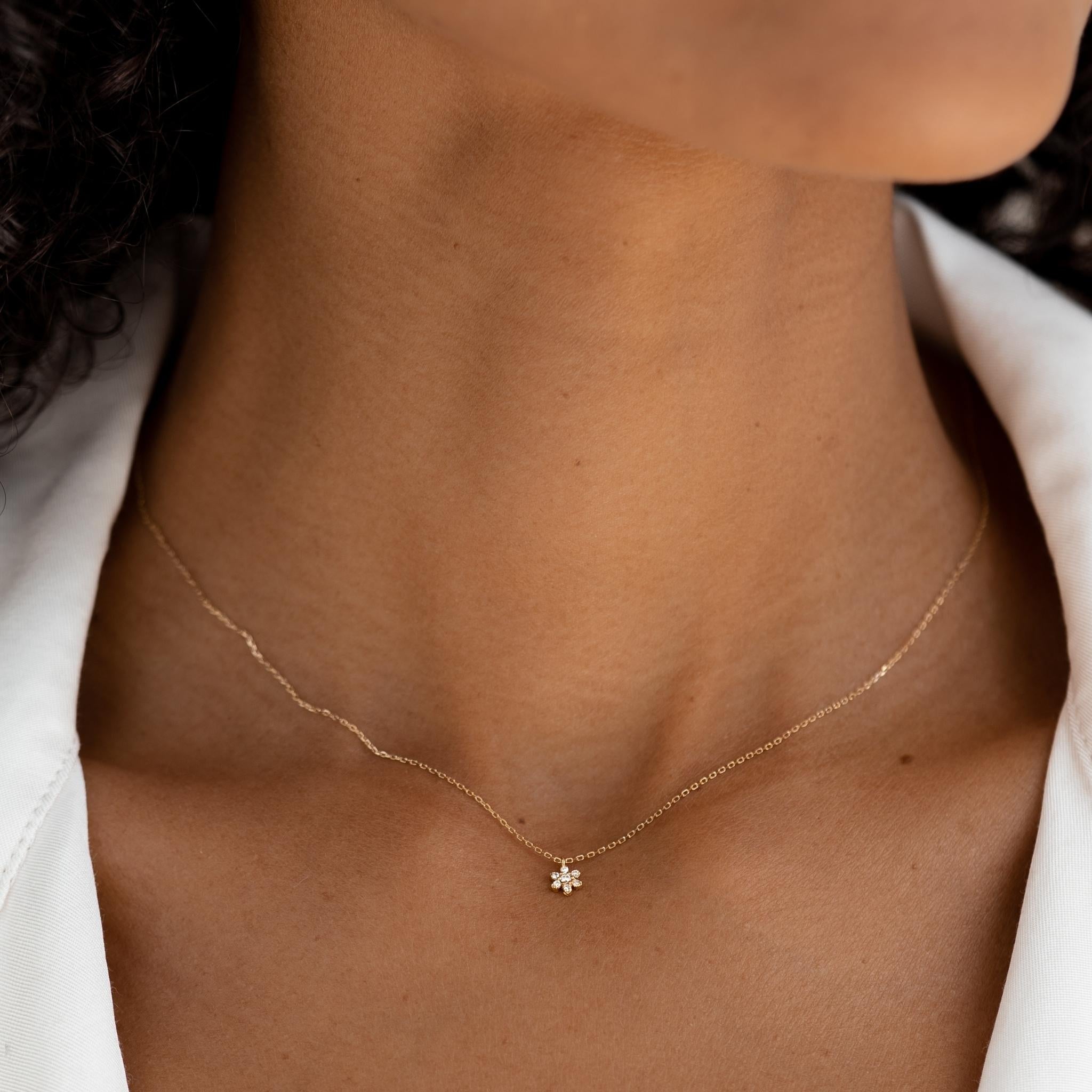 14K Gold Floral Diamond Necklace