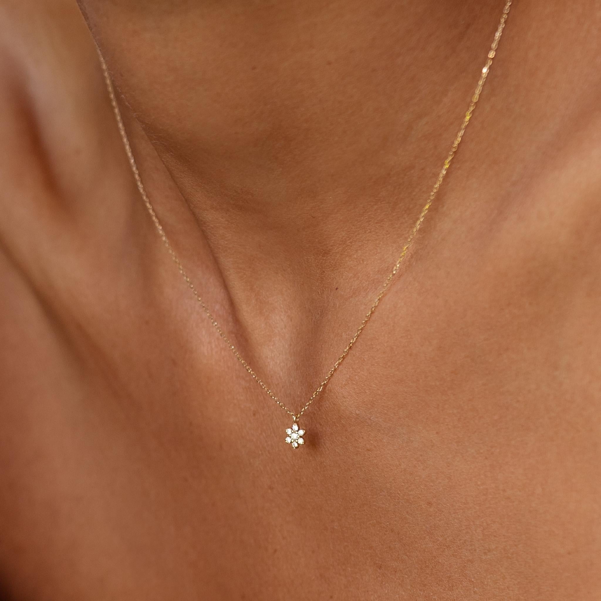 14K Gold Floral Diamond Necklace