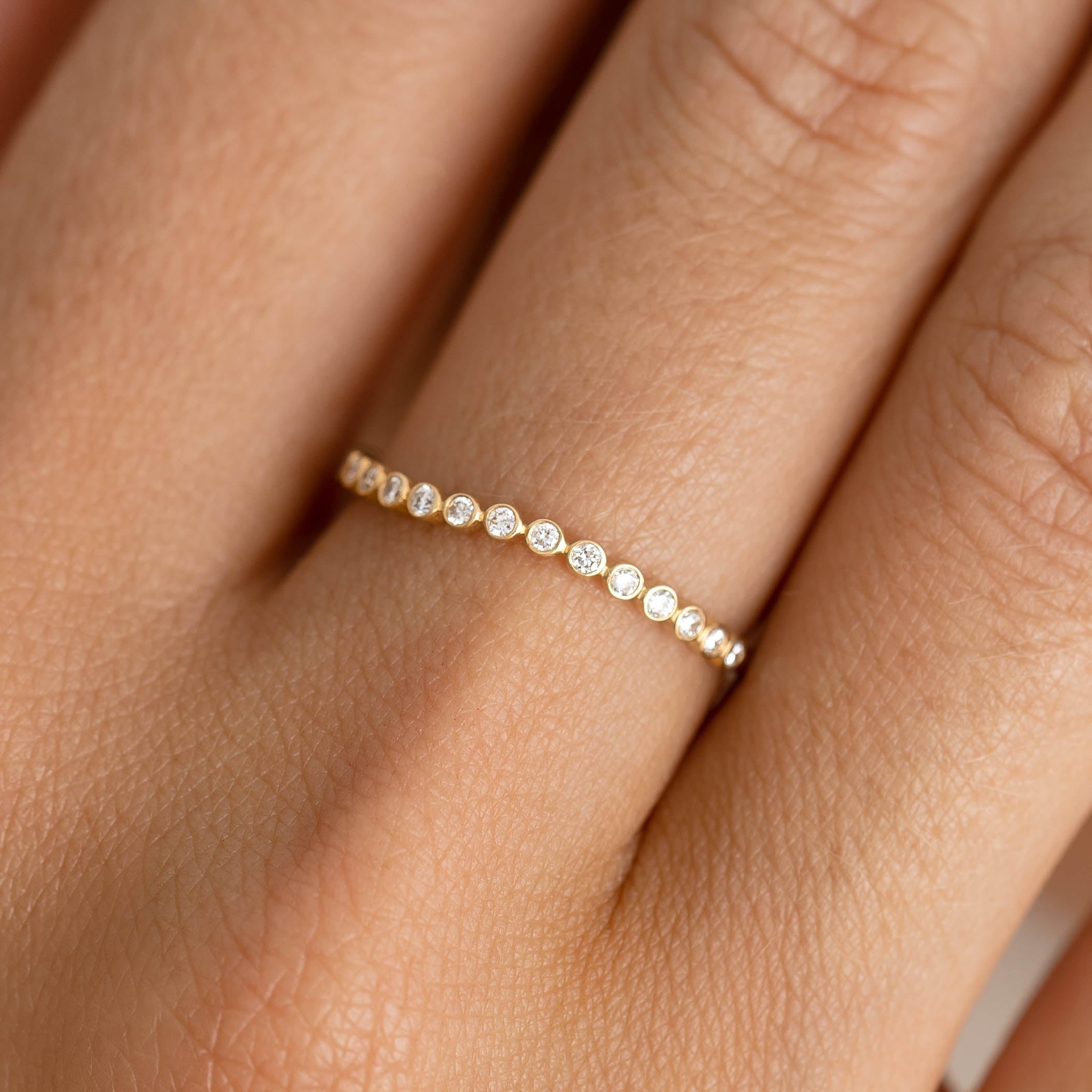 14K Gold Wavy Moissanite Diamond Band Ring