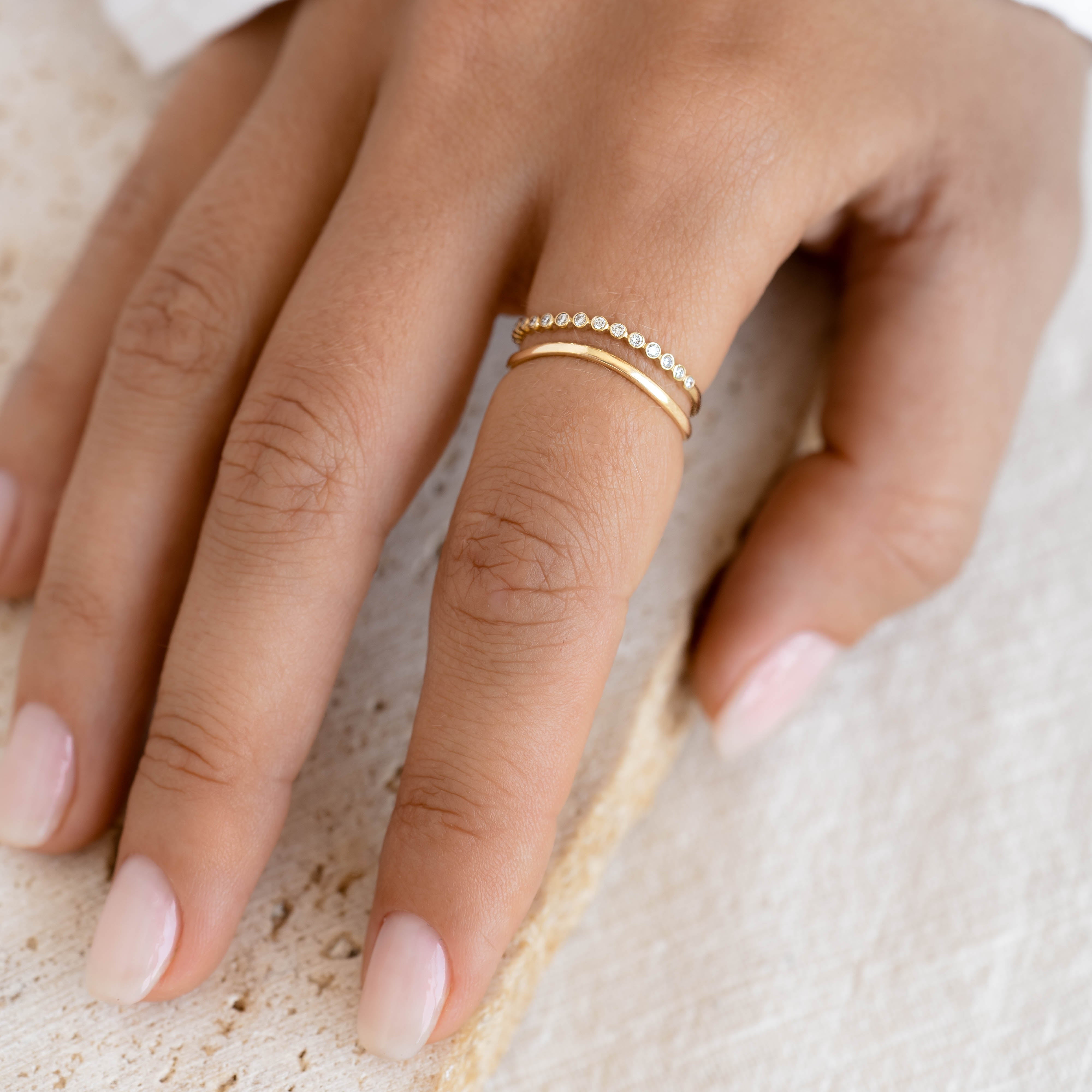 14K Gold Wavy Moissanite Diamond Band Ring