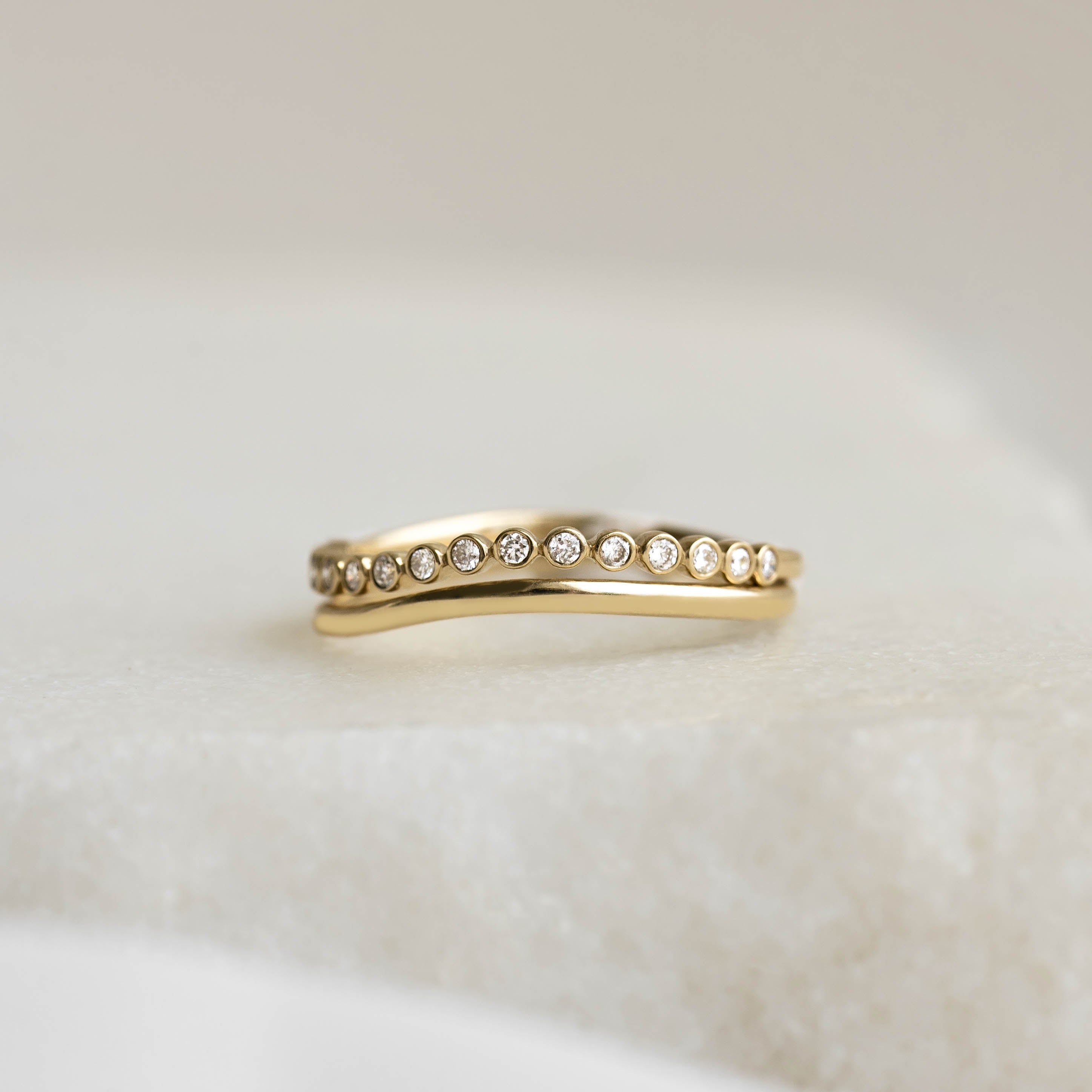 14K Gold Wavy Moissanite Diamond Band Ring