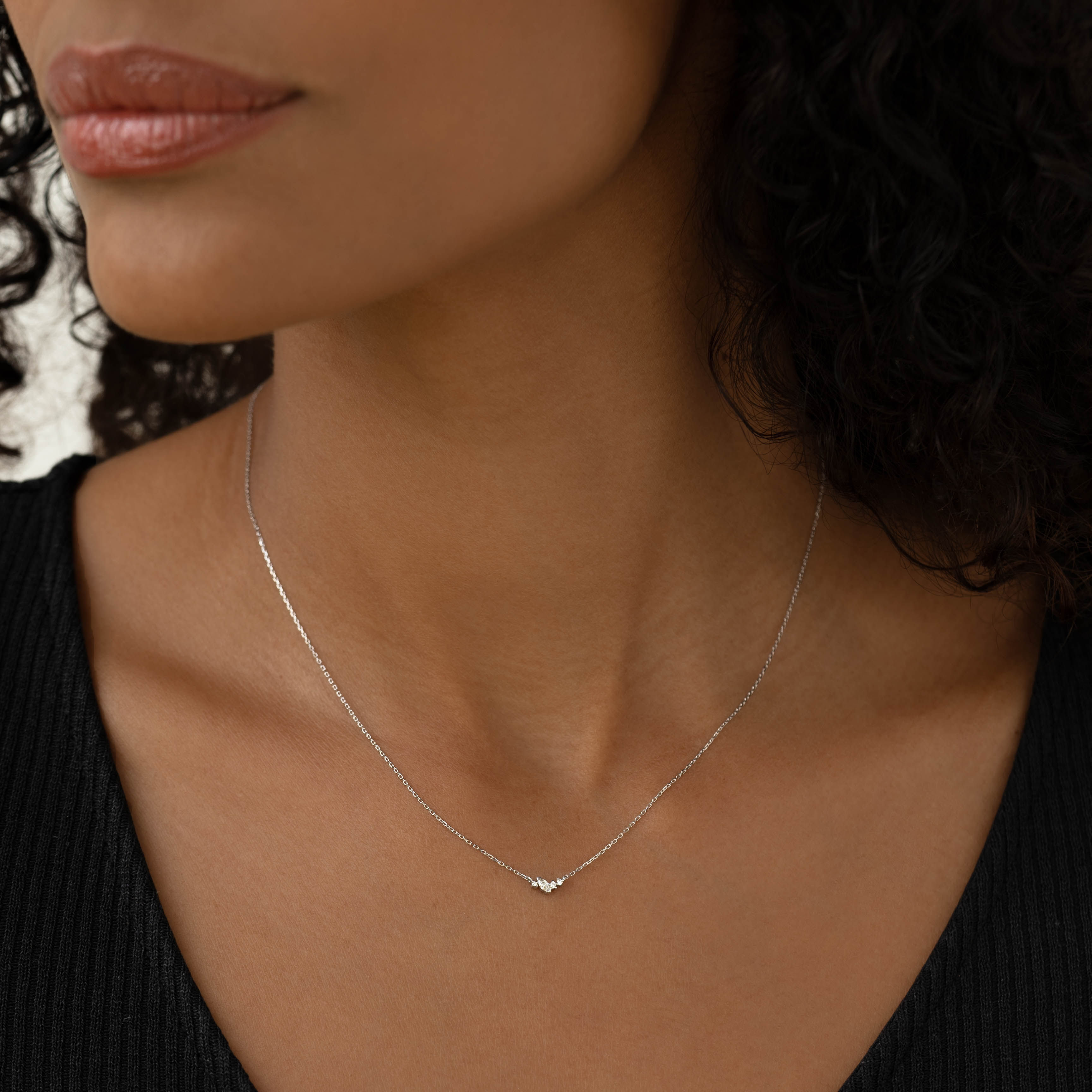 14K White Gold Estrella Diamond Cluster Necklace