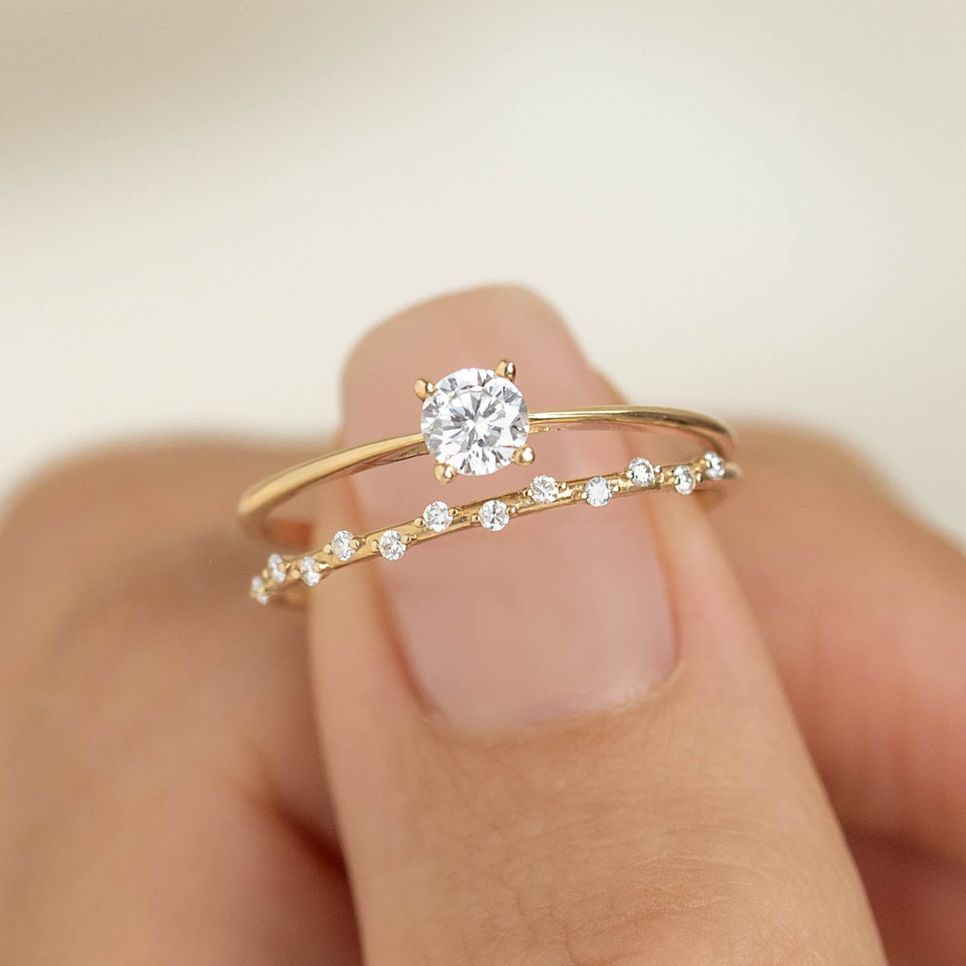 14K Gold Scattered Diamond Ring