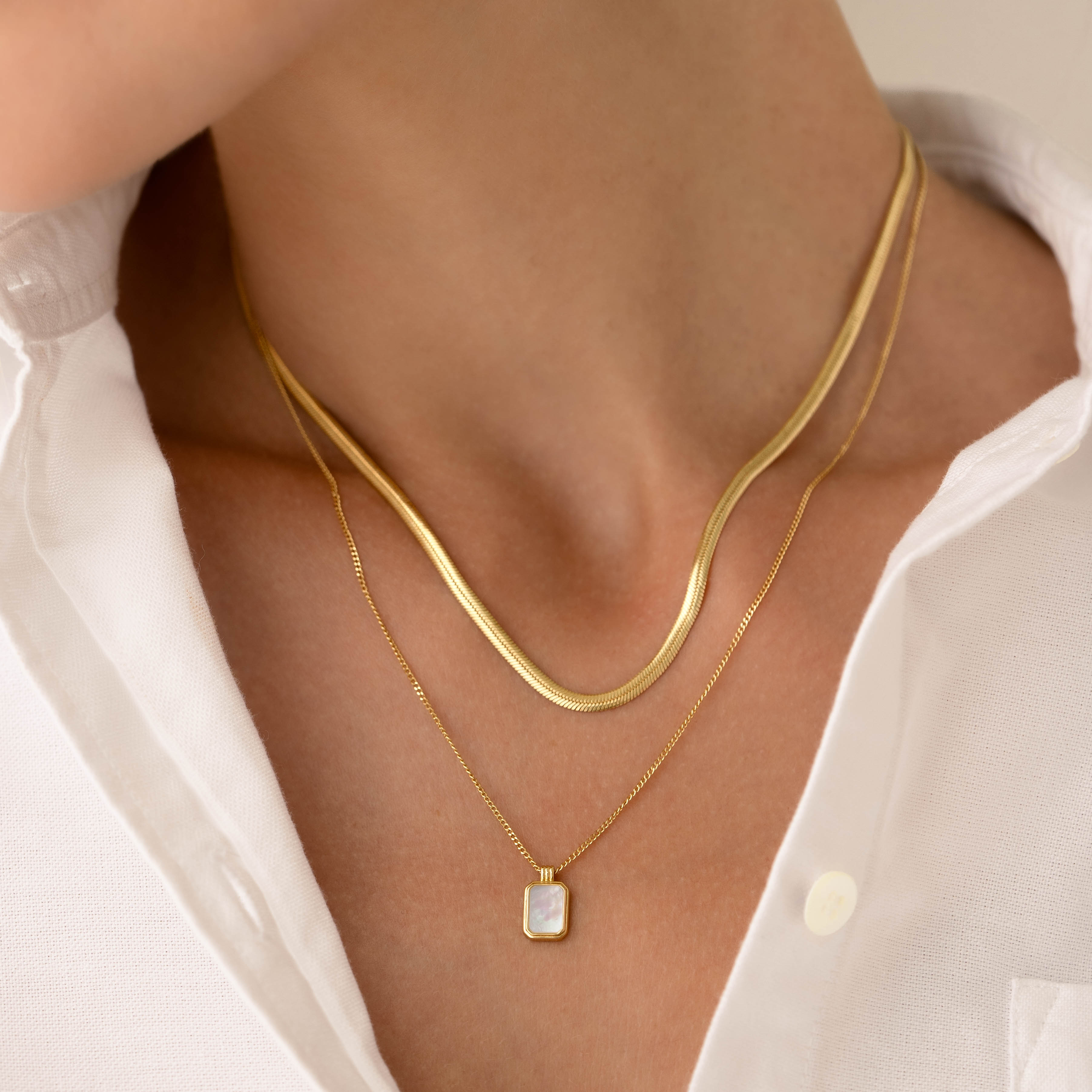 14K Gold Pearlescent Tag Mother-of-Pearl Pendant Necklace