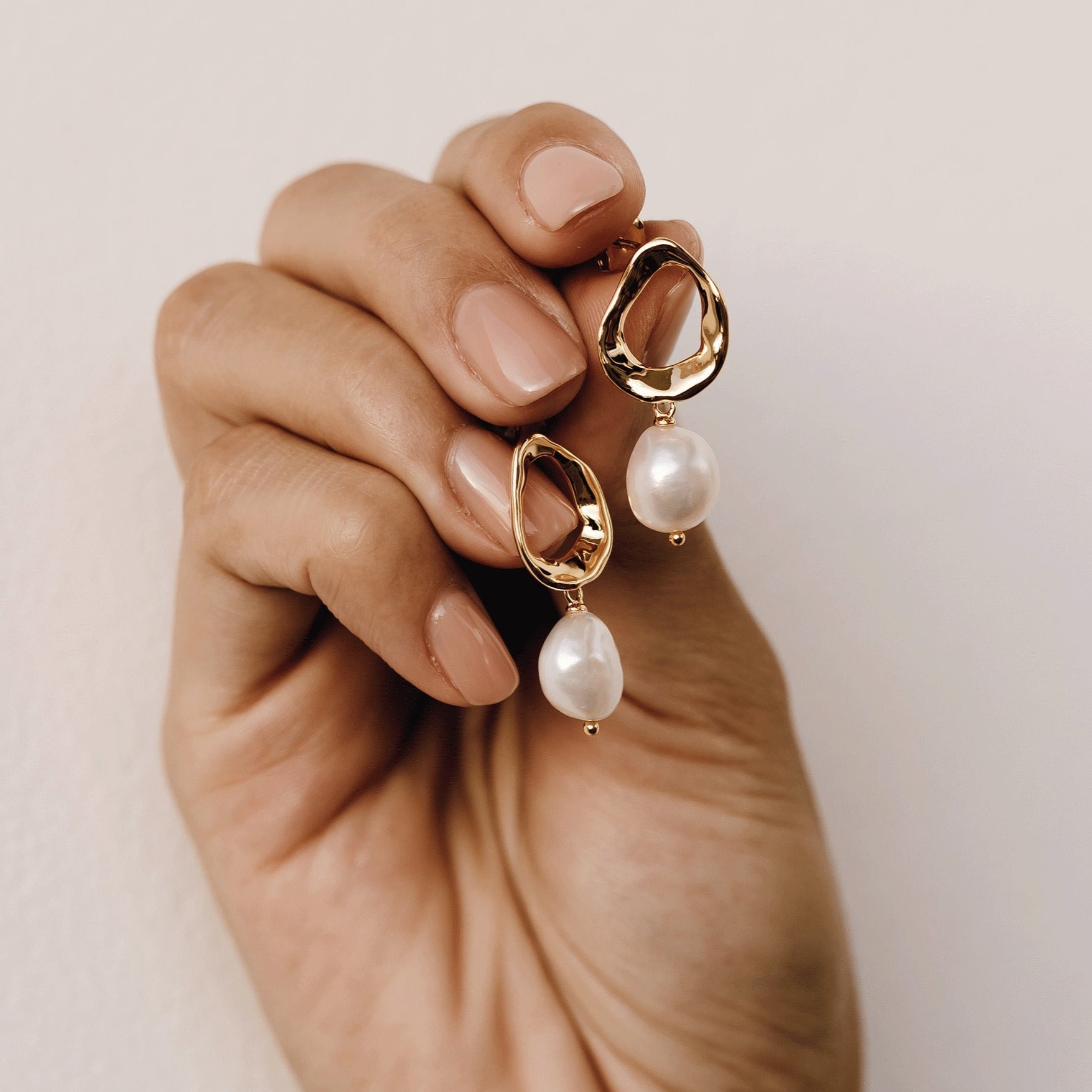 Baroque Pearl Drop Earrings